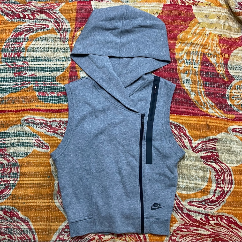 Nike Tech Fleece Cape Vest Hoodie Gray 689067